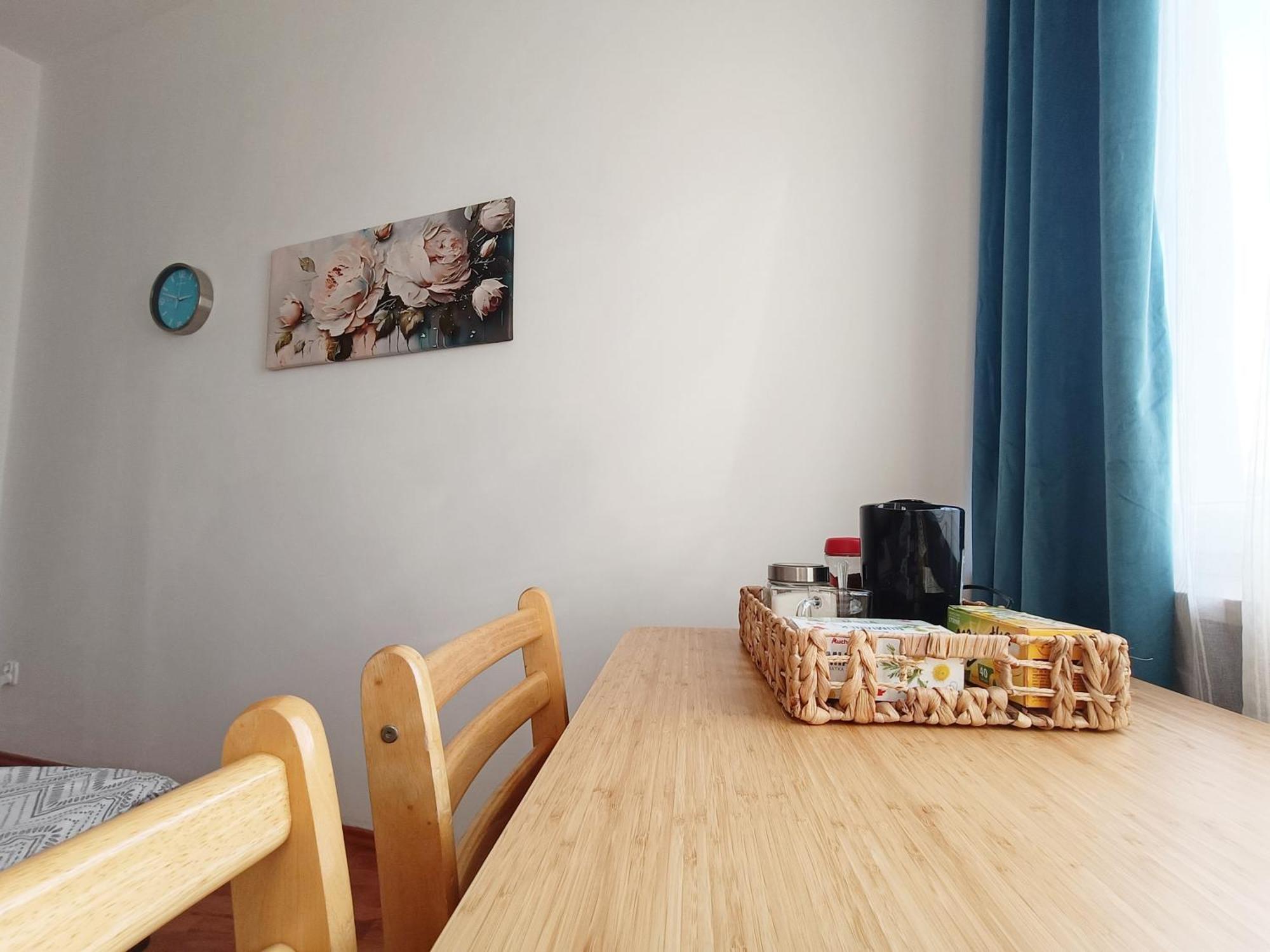 Pokoje Przytulnie Jak W Domu Krakow Exterior photo